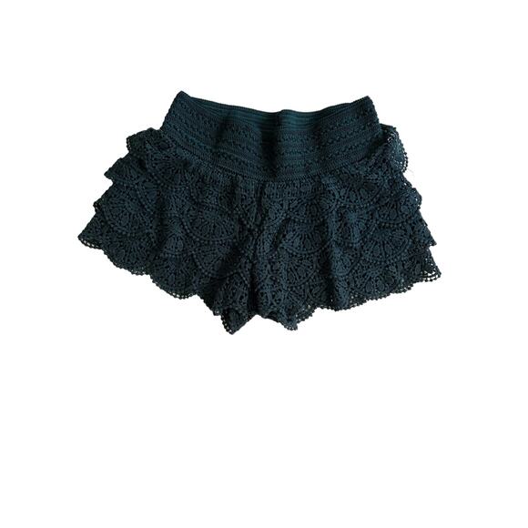 Rewind Pants - Rewind Women’s Dark Green Lacey Shorts Size XS
